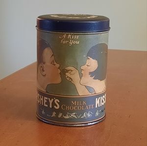 Vintage 1980 Hershey A Kiss for You Collectible Tin